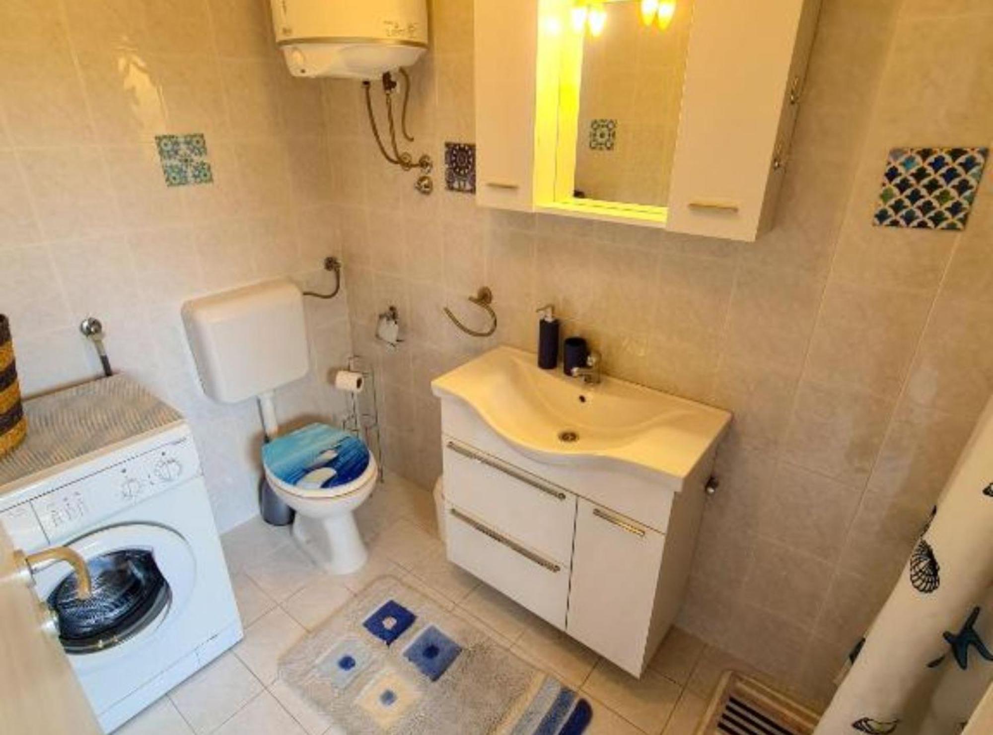 Apartments Marko Новий Винодольський Екстер'єр фото