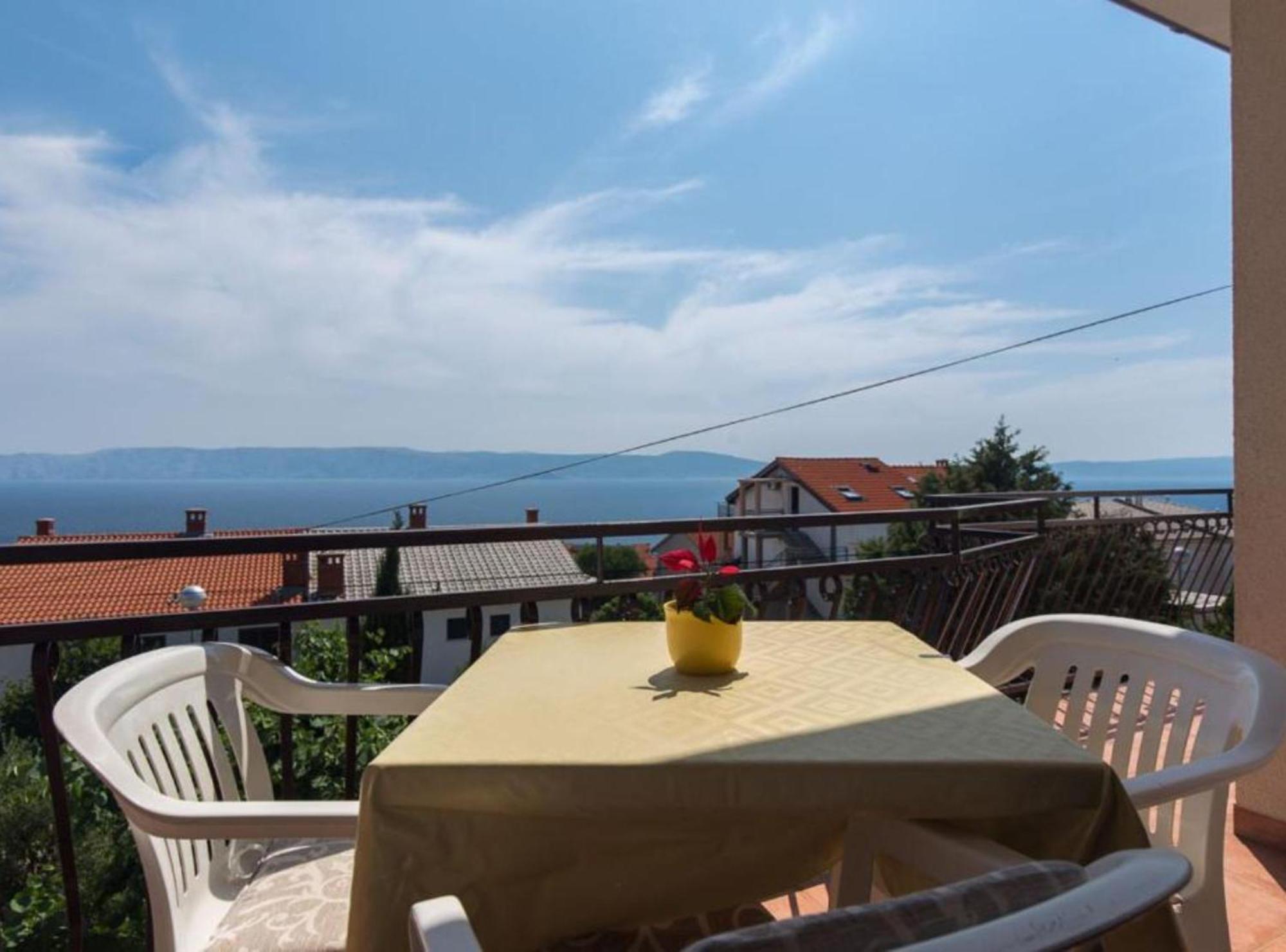 Apartments Marko Новий Винодольський Екстер'єр фото