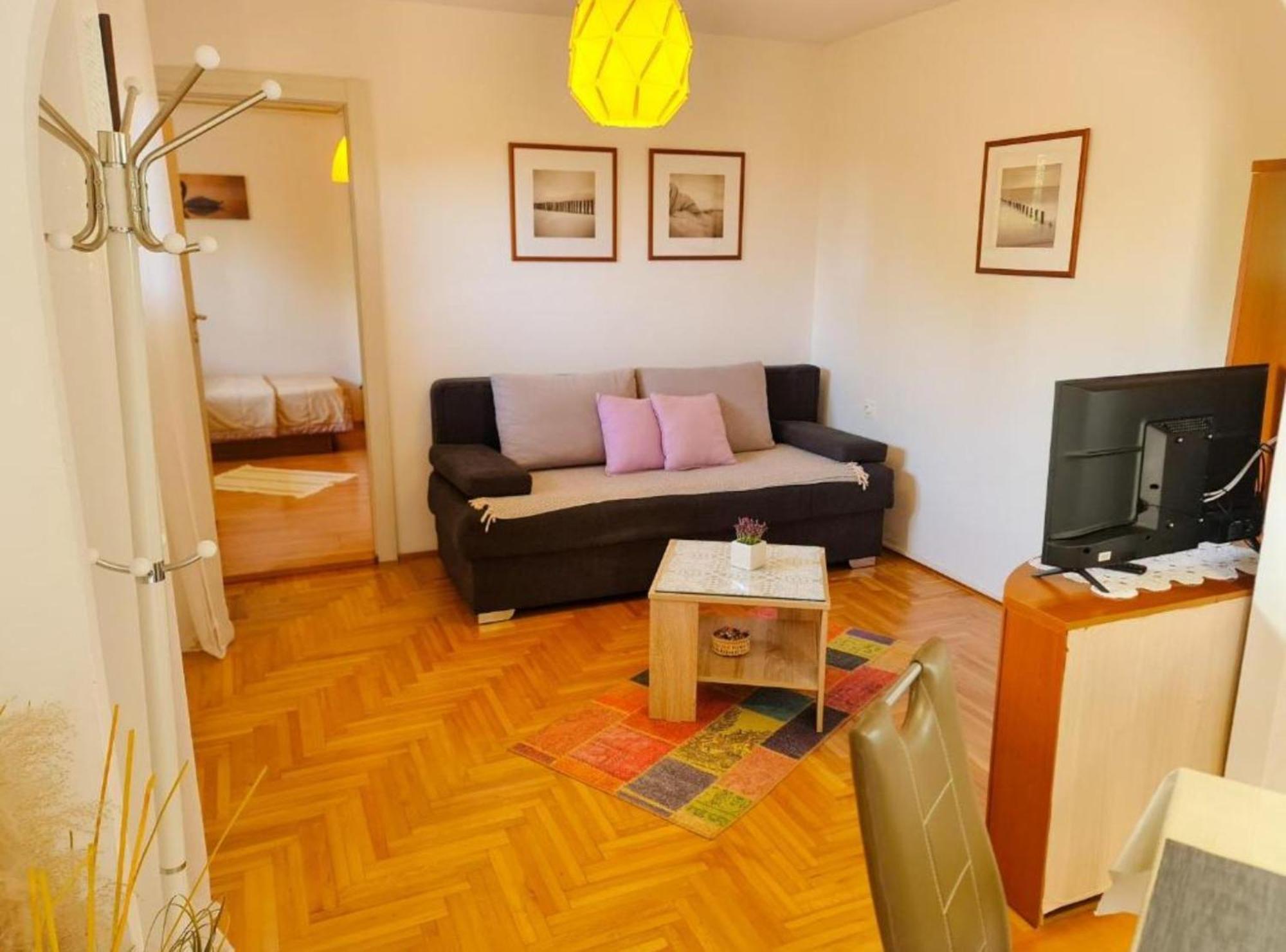 Apartments Marko Новий Винодольський Екстер'єр фото