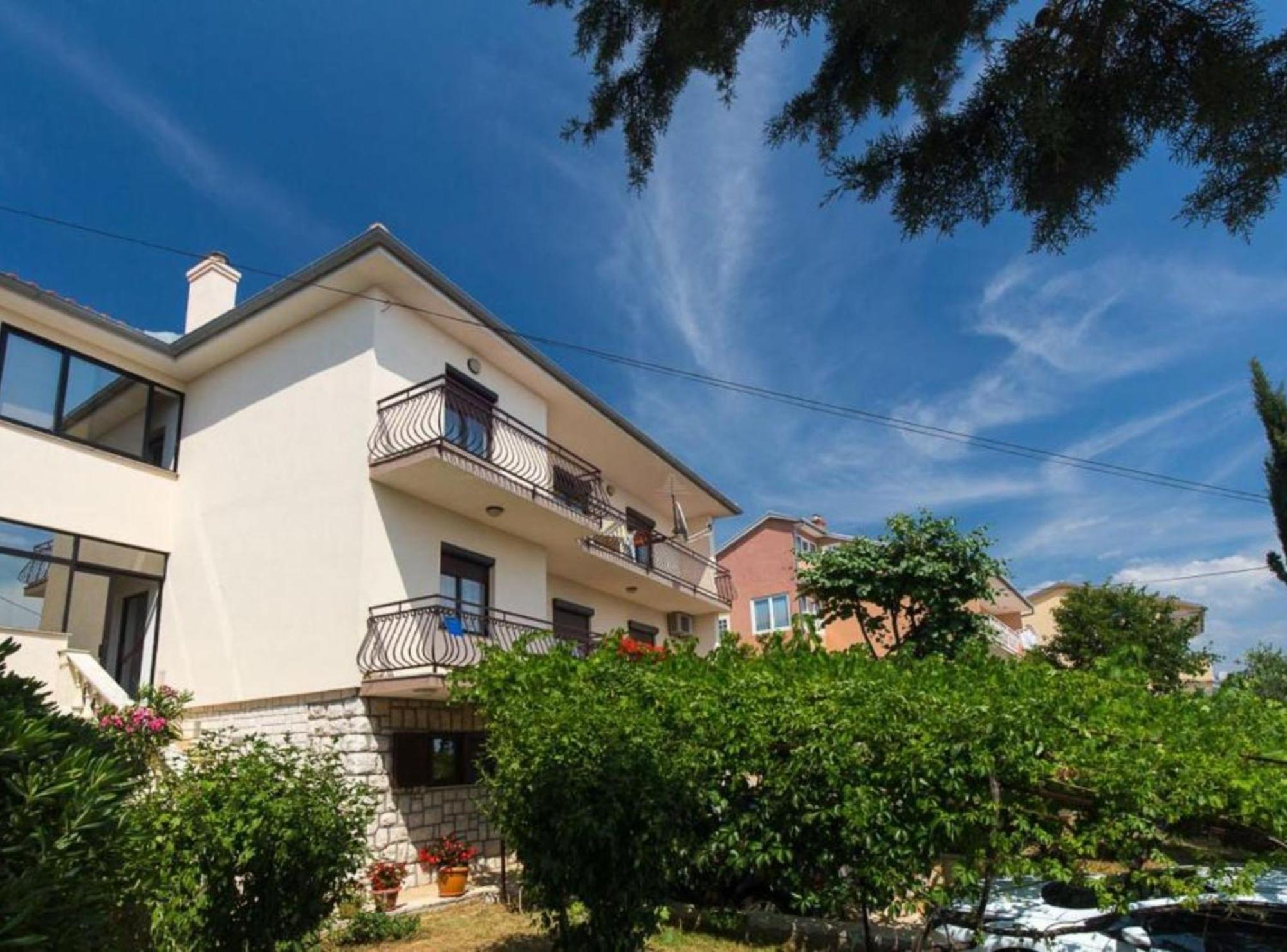 Apartments Marko Новий Винодольський Екстер'єр фото